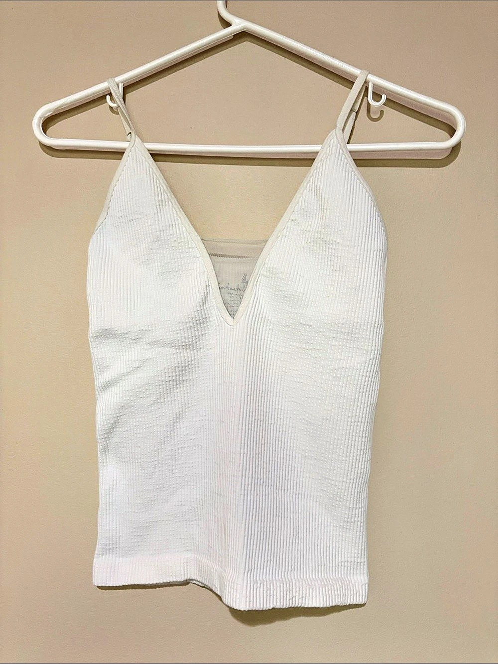 Free People Seamless V-Neck Cami White Ribbed Size Small